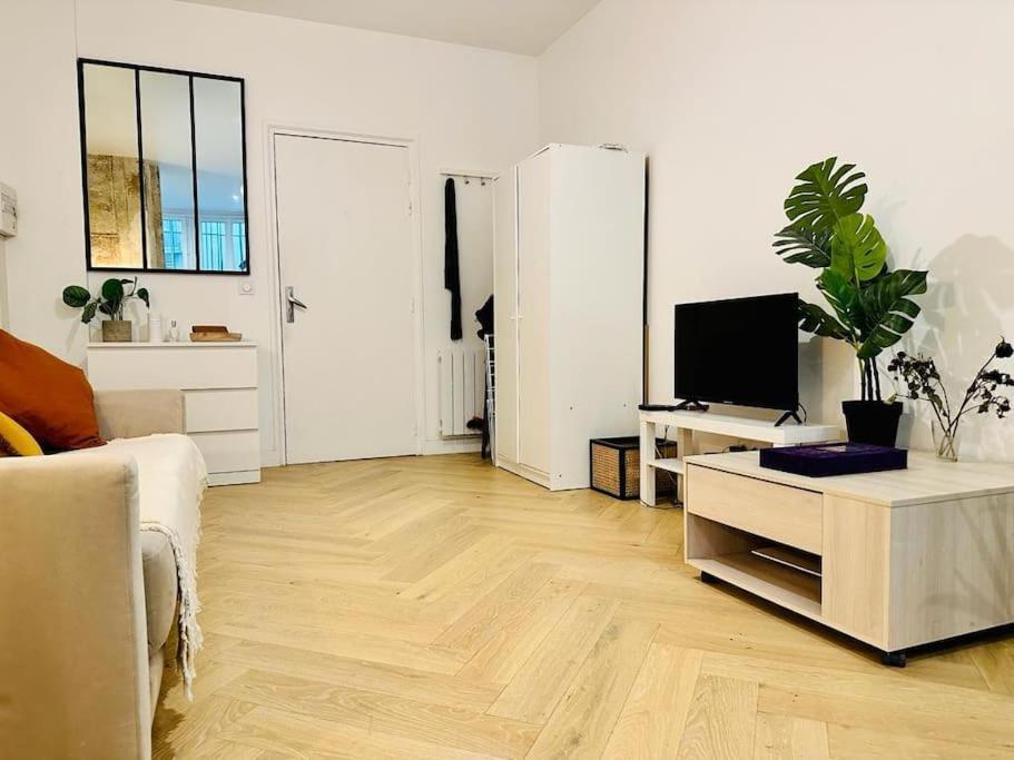 Appartement Le Bijou De Montmartre - Au Centre De *